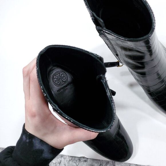 Tory Burch Brooke 70 MM Booties Croc Embosssed Black Ankle Boots Size 5.5 - Picture 9 of 11